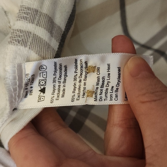 JACHS Girlfriend New York Button Down Flannel - Picture 11 of 11